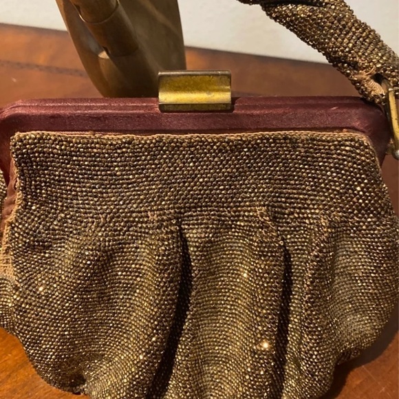 Vintage 1940's DuBonnette Heavily Beaded Bag - Picture 3 of 11